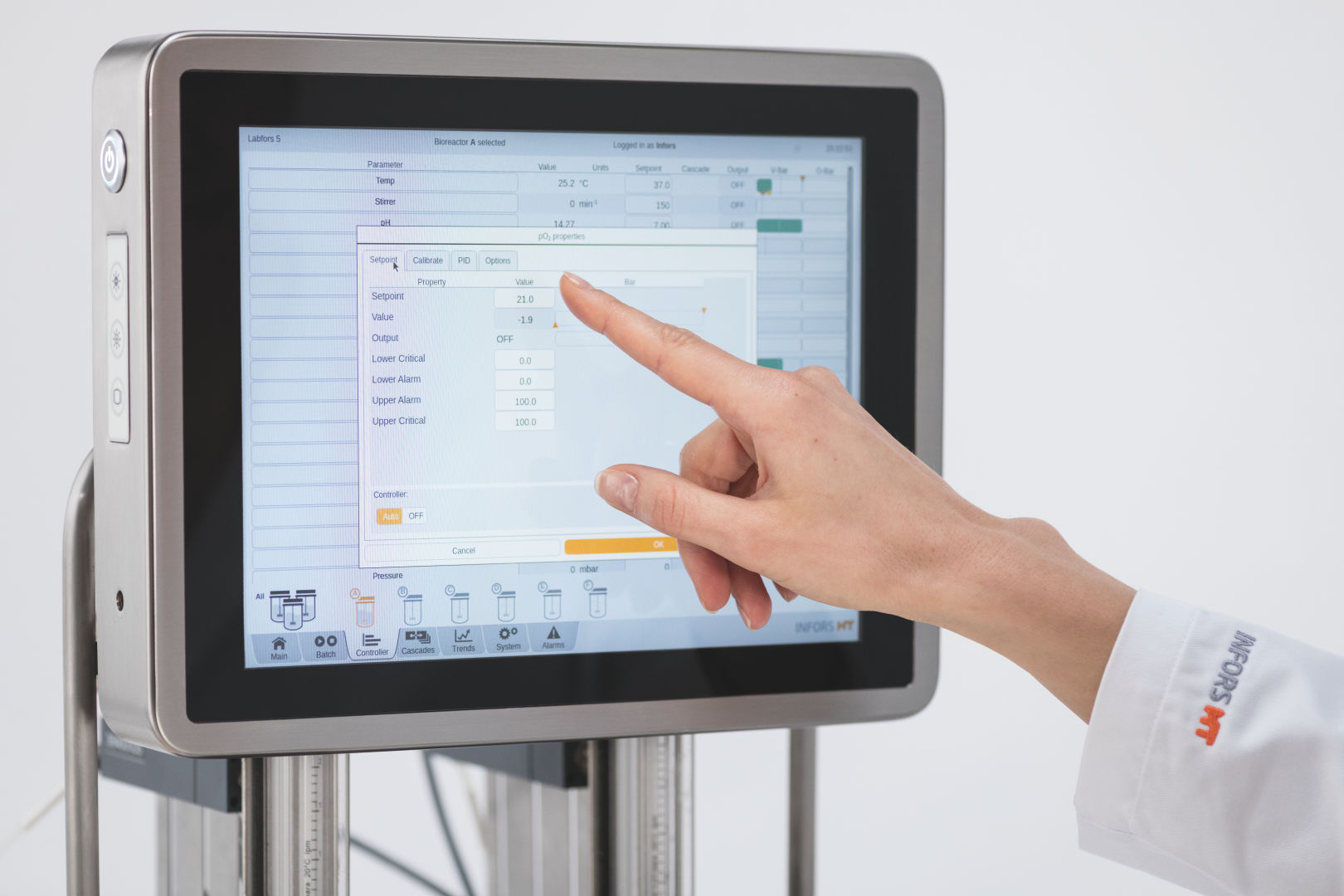 labfors-5-bioreactor-user-9.tif