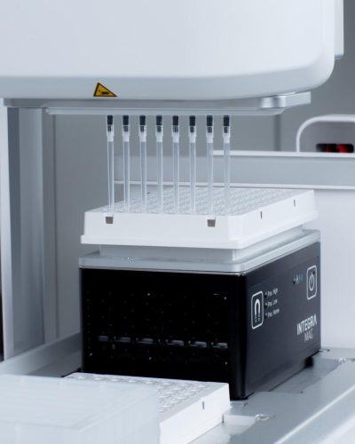 301_mag-module-landscape-pcr-adapter-on-assist-plus-8-ch-125-3