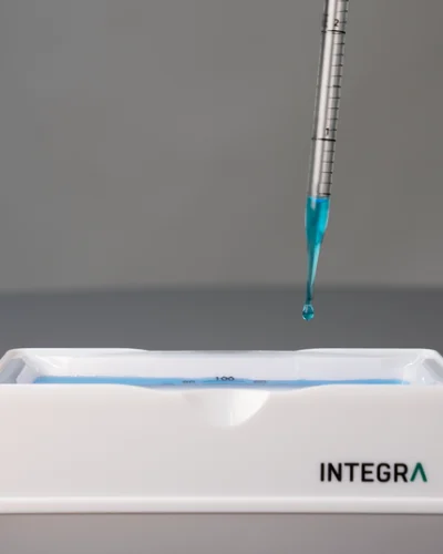 pipetboy-genius-stylistic-beauty-drop